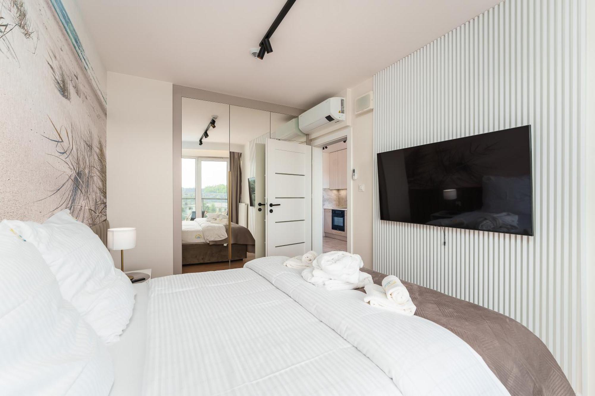 Apartament Delux Kasprowicza 20C Prywatny Parking Basen Sauna Oraz Silownia W Cenie Kołobrzeg Exterior foto